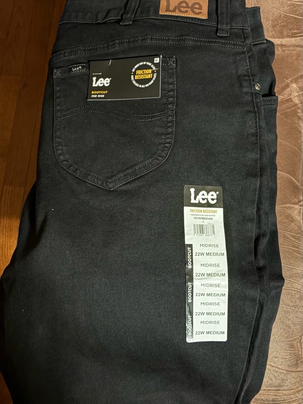 Lee WoMen’s Midrise Bootcut Jeans - Black
